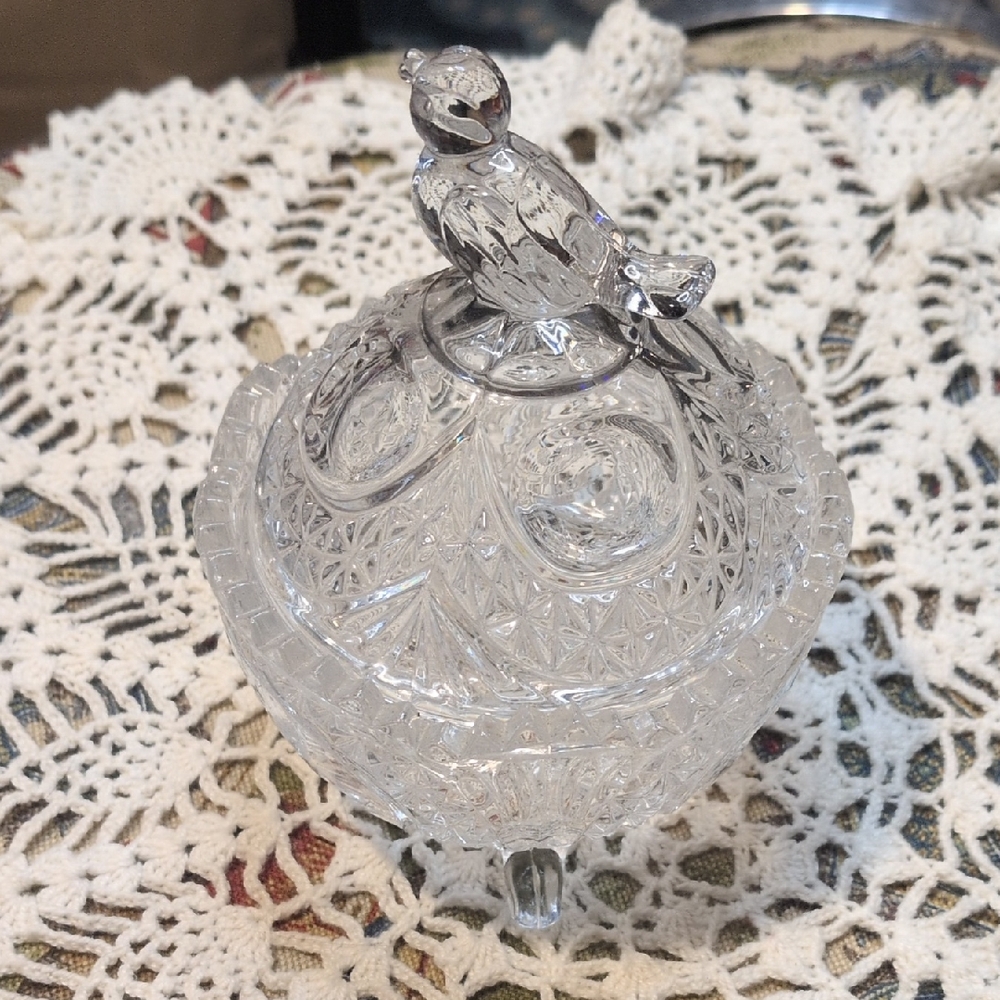 Elegant Crystal Bird Art Glass Candy Dish